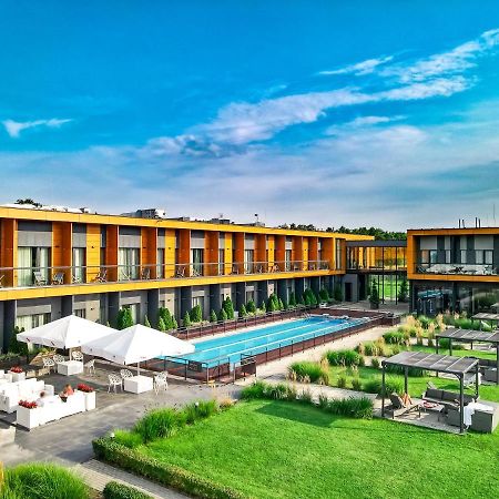 Hotel Bonifacio Spa&Sport Resort Sochocin 外观 照片