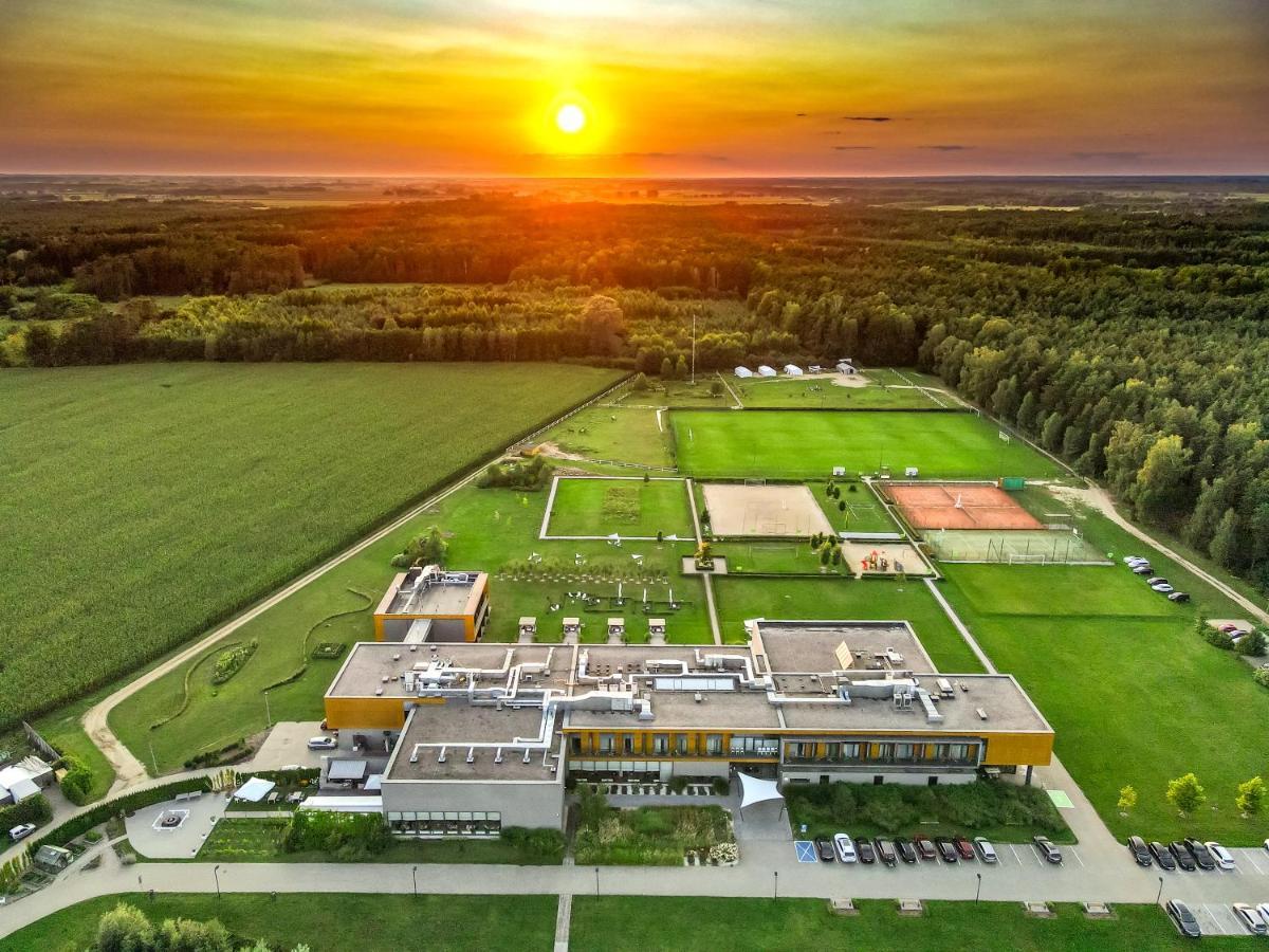 Hotel Bonifacio Spa&Sport Resort Sochocin 外观 照片